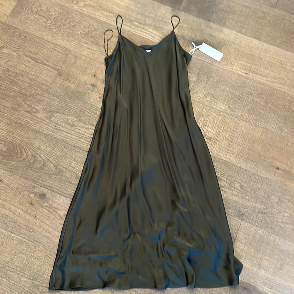 Never worn Nordstrom signature slip dress in olive green size extra small